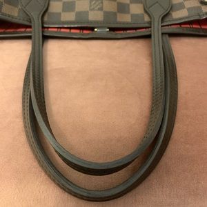 Additional pictures of Louis Vuitton neverfull